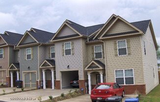 Townhome * Convenient to 1-20