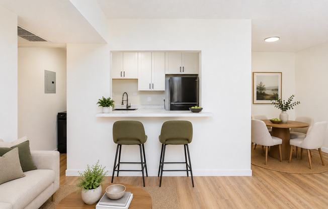 2 beds, 1 bath, 1,000 sqft, $1,600, Unit 2510-0321
