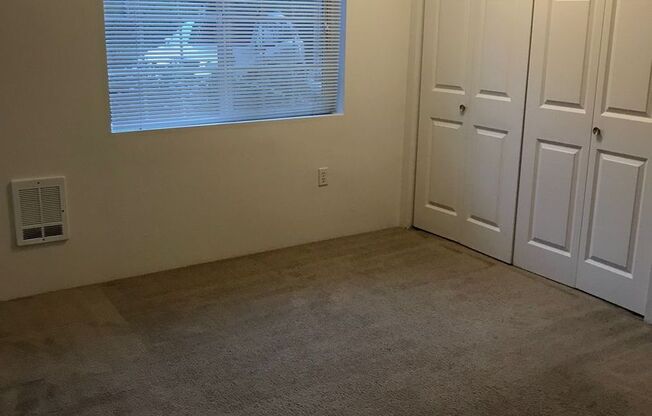 2 beds, 2 baths, 1,050 sqft, $1,550, Unit C-04