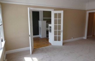 445 S. 3rd St.