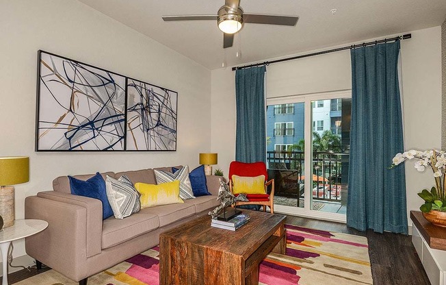 Spacious Floor Plans at Aurora Luxury Apartments in Downtown Tampa, FL