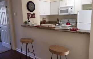 1 bed, 1 bath, 500 sqft, $2,400, Unit 24