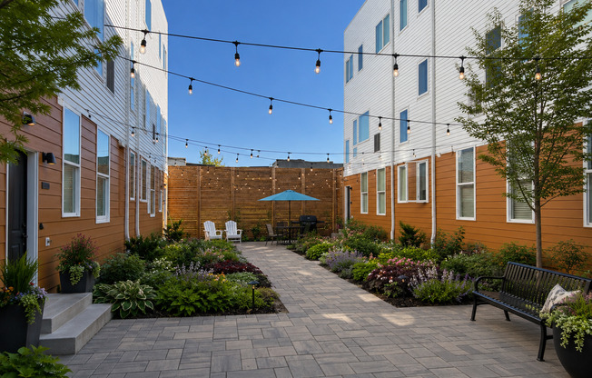 2 beds, 2 baths, 690 sqft, $1,395, Unit 2722-D