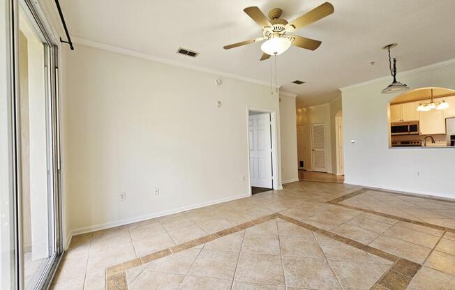 3 beds, 2 baths, 1,206 sqft, $1,600