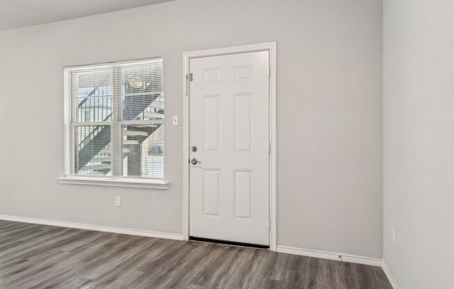 3 beds, 2 baths, $1,598, Unit 1422