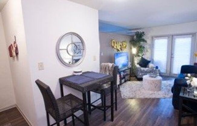 1 bed, 1 bath, 480 sqft, $1,165, Unit 205