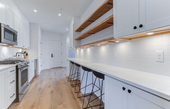 1 bed, 1 bath, 110 sqft, $1,490