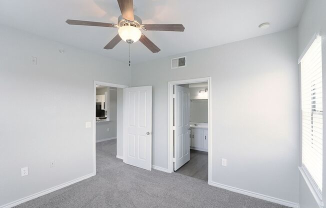 2 beds, 2 baths, 950 sqft, $1,236