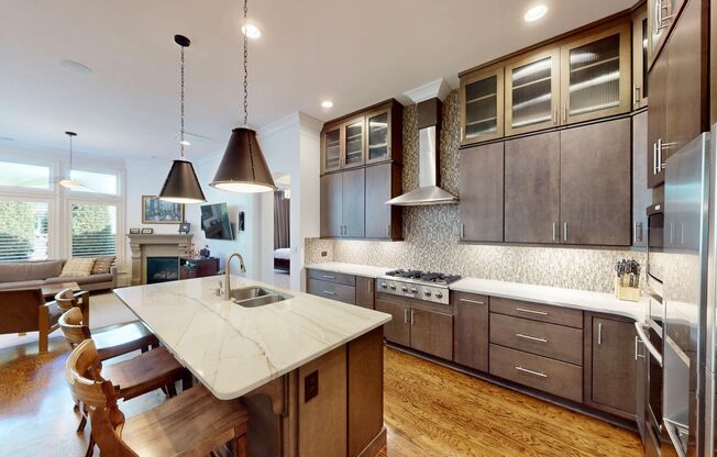 4307 Calvet Court