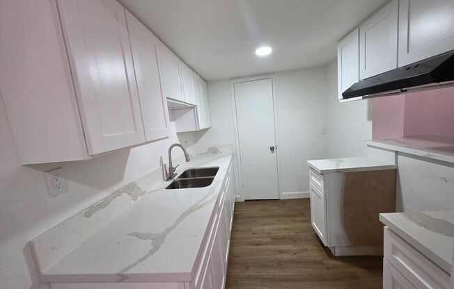 48th St and Broadway, Remodeled 3 bed, 1 bath, Water, sewer, trash included
