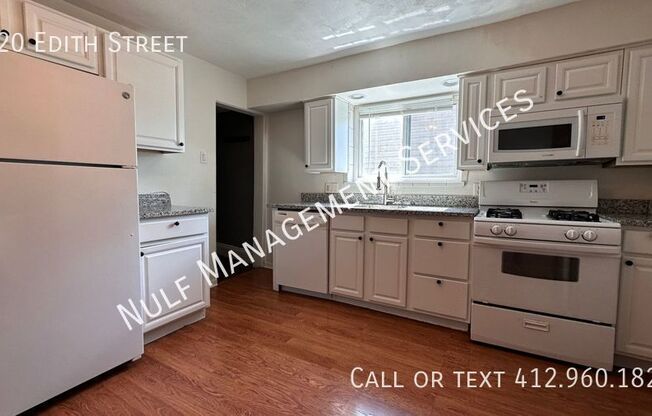 320 EDITH ST