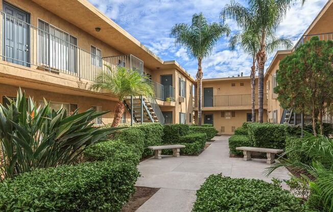 Casa Tierra Apartment Homes | Comfort & Convenience in El Cajon!