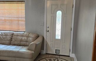 3 beds, 1 bath, $1,695