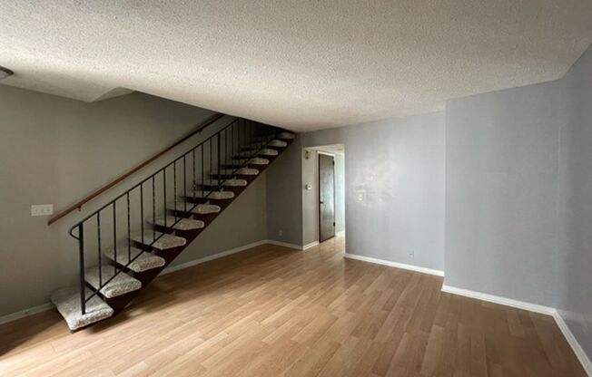 Spacious 2 bedroom Townhome