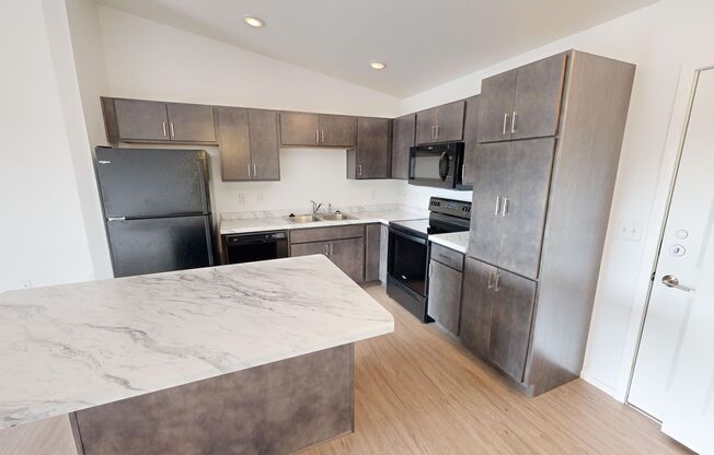 1 bed, 1 bath, 663 sqft, $1,219, Unit 1244-19