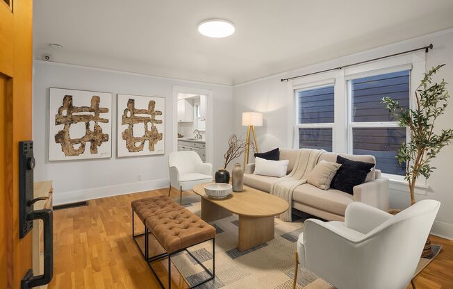 Timeless Elegant 4 Bedroom Craftsman Home in Highland Park!