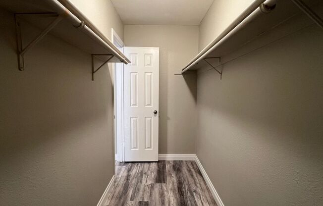 2 beds, 2 baths, 1,058 sqft, $1,600, Unit #15B