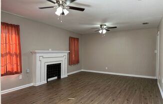 3 beds, 2 baths, $1,600