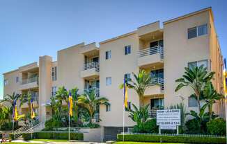 Welcome to Wilshire Manhattan Towers