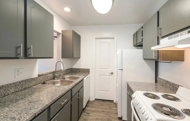 1 bed, 1 bath, 554 sqft, $895, Unit 205-B