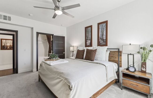 1 bed, 1 bath, 898 sqft, $1,430, Unit 1053