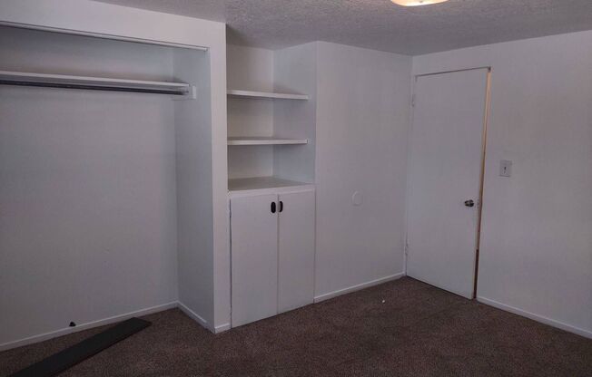 2 beds, 1 bath, $1,350