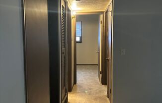 2 beds, 1 bath, 1,000 sqft, $1,010, Unit #2