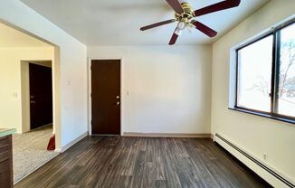 2 beds, 1 bath, 725 sqft, $1,050, Unit 2333