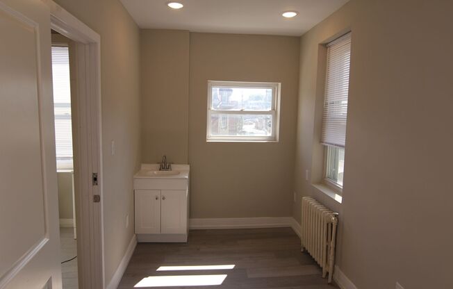 4903 Penn St