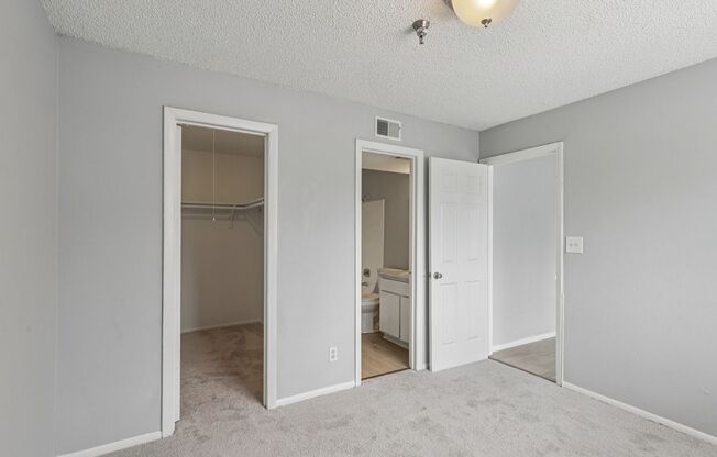 2 beds, 1.5 baths, 850 sqft, $1,490