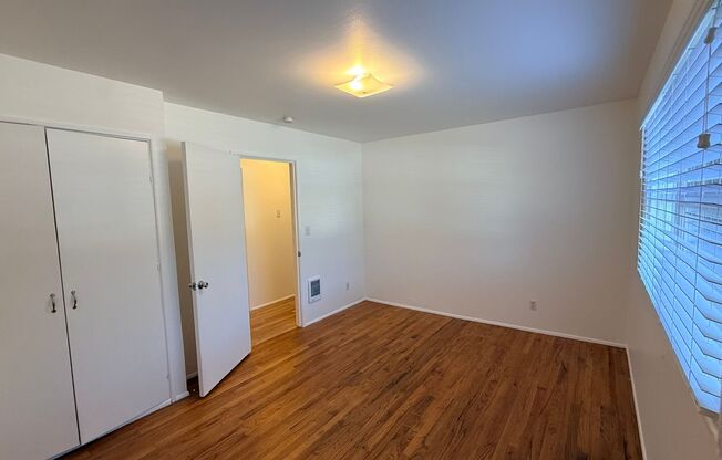 2 beds, 1 bath, 801 sqft, $1,825, Unit 3030-03