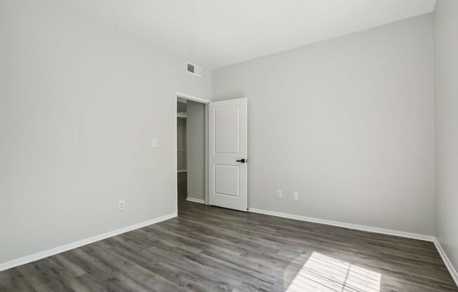 2 beds, 2 baths, 1,150 sqft, $3,698, Unit 212