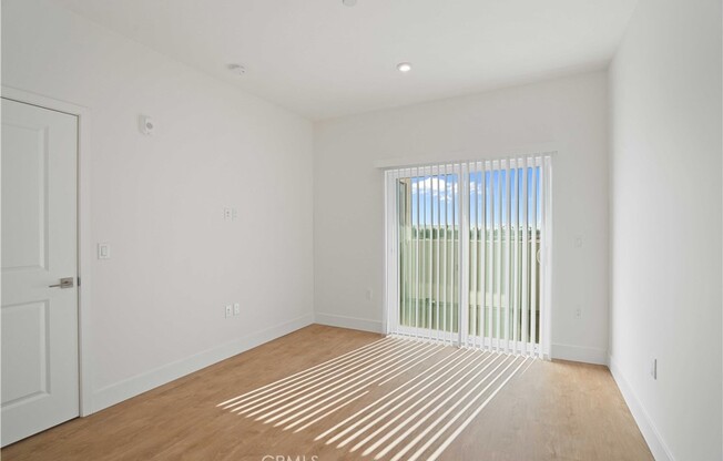 2 beds, 2 baths, 1,267 sqft, $2,665, Unit 410