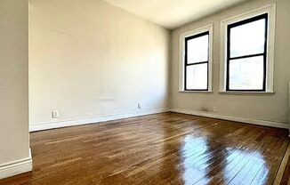 712 West 176 Realty LLC
