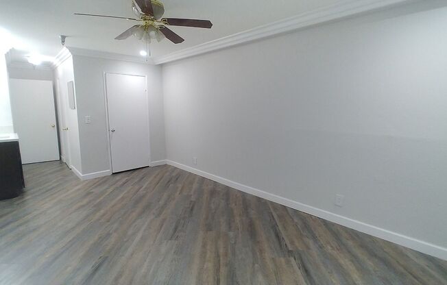 2 beds, 2 baths, 910 sqft, $2,895, Unit 302