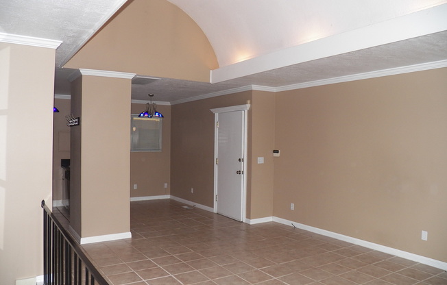 Southwest Portland Condo with views!