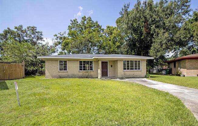 7 TALISMAN CT