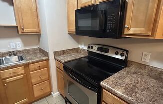 2 beds, 1 bath, 930 sqft, $1,100, Unit 4508-104
