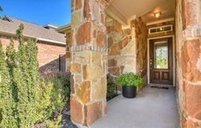 3 Bedroom 2 Bathroom Rancho Sienna Home