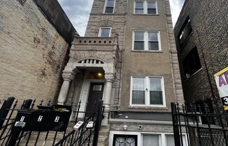 1307 S KEDZIE AVE
