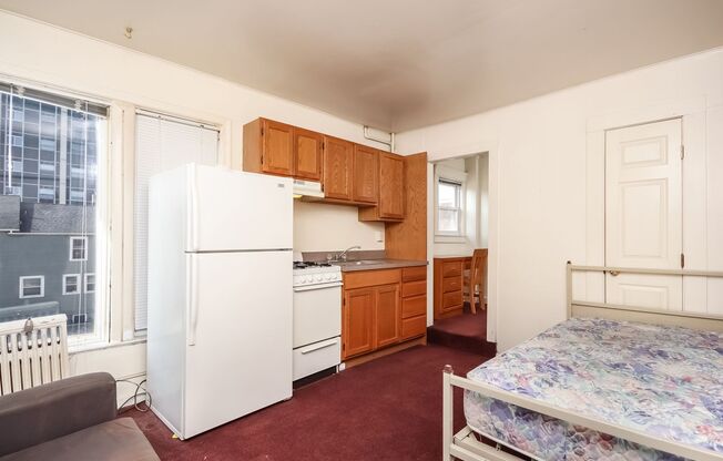 Studio, 1 bath, 225 sqft, $1,349, Unit 514-5