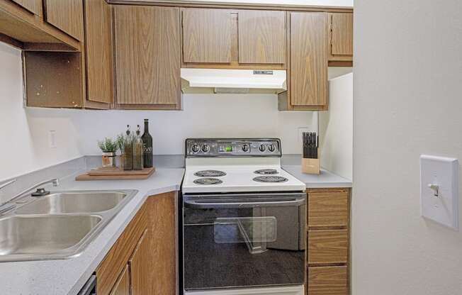 Fully Furnished Kitchen at The Waverly, Belleville, Michigan