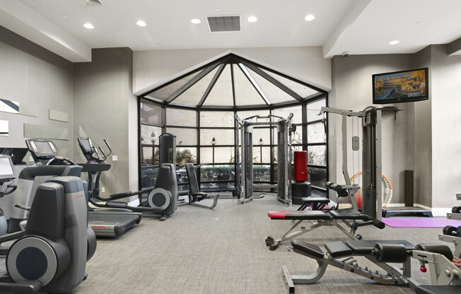 Studio, 1 bath, $3,394, Unit 8G