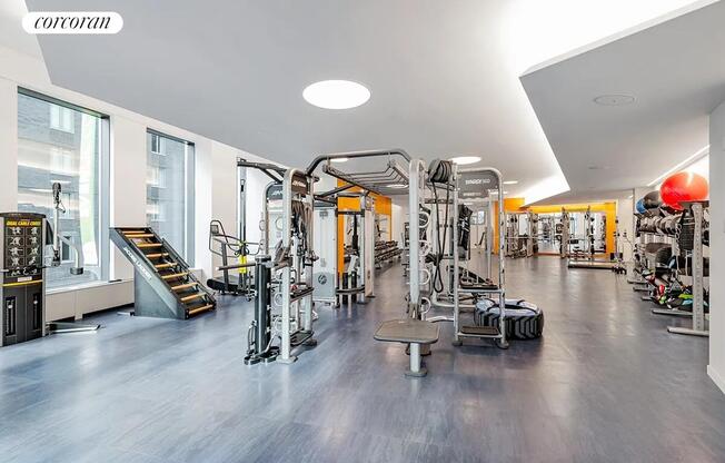 1 bed, 1 bath, $4,578, Unit 70G