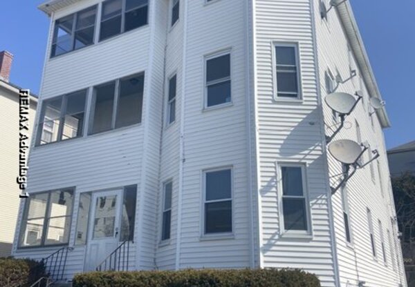 26 PRENTICE ST