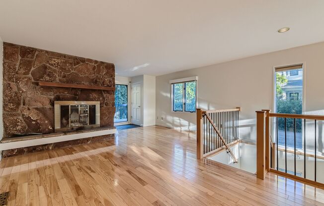 ***$500 off 1st Month's Rent*** Two Story Condominium Prime Location! - Available Now