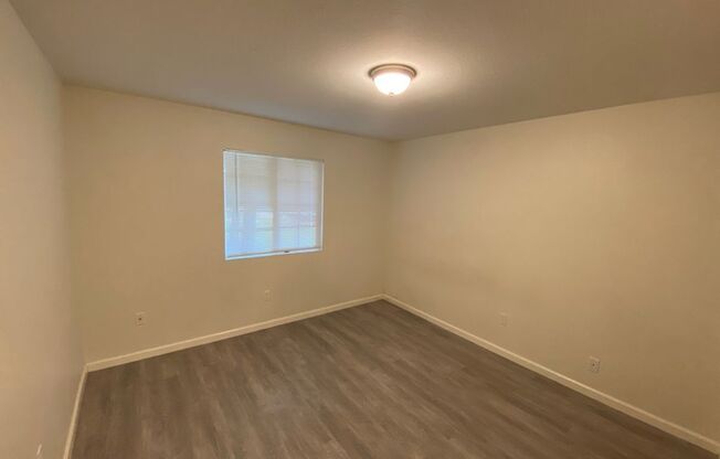 2 beds, 1 bath, $2,100, Unit 2