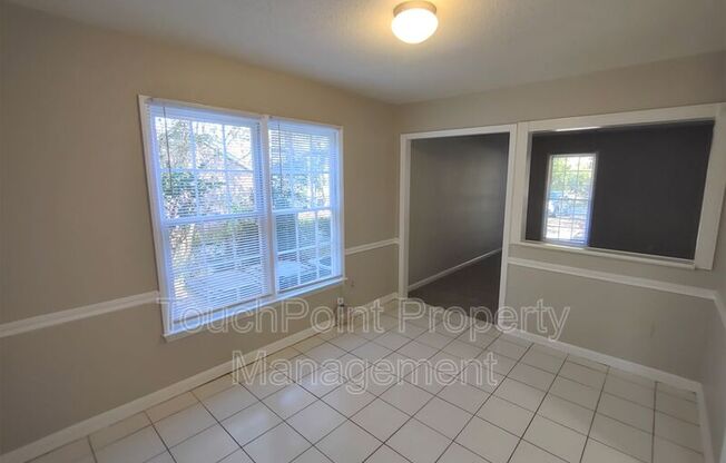 5948 DEVERON DR