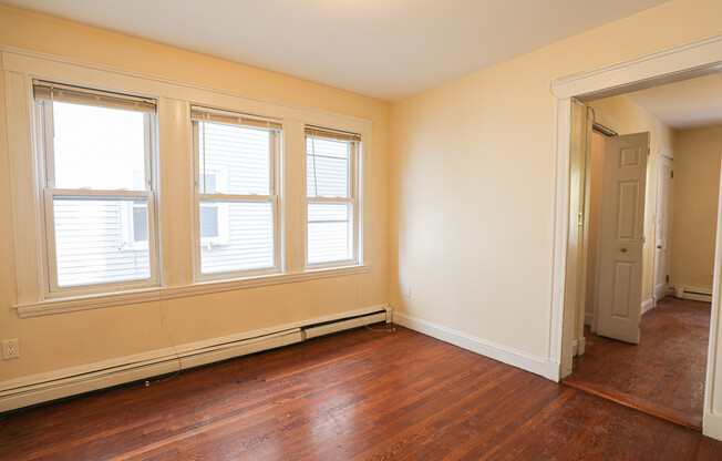 19 Claymoss Rd Apt 2