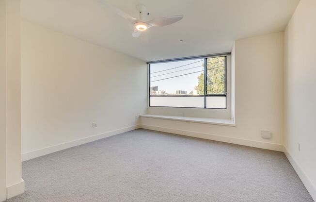 3 beds, 2.5 baths, 2,090 sqft, $8,995, Unit 560 De Haro Street